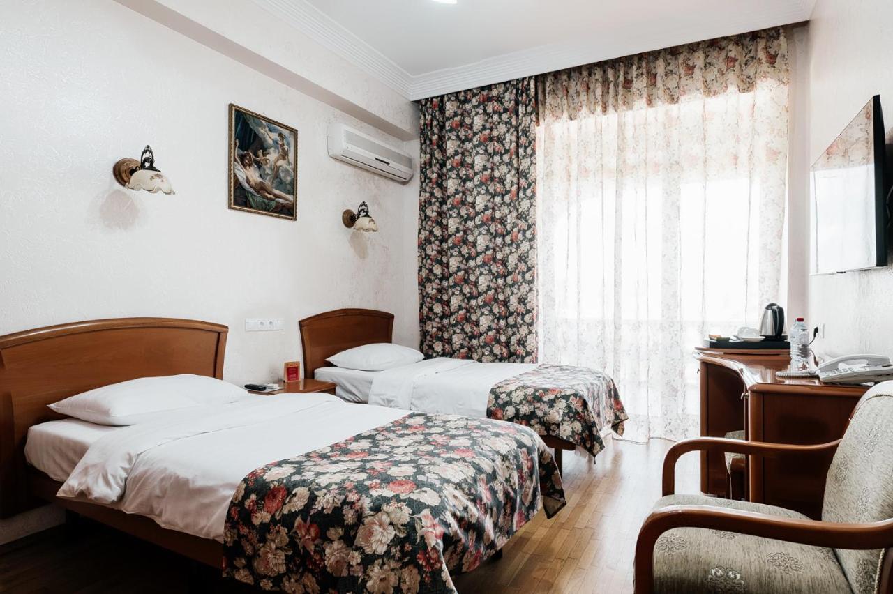 Chebotarev Hotel Sochi Luaran gambar